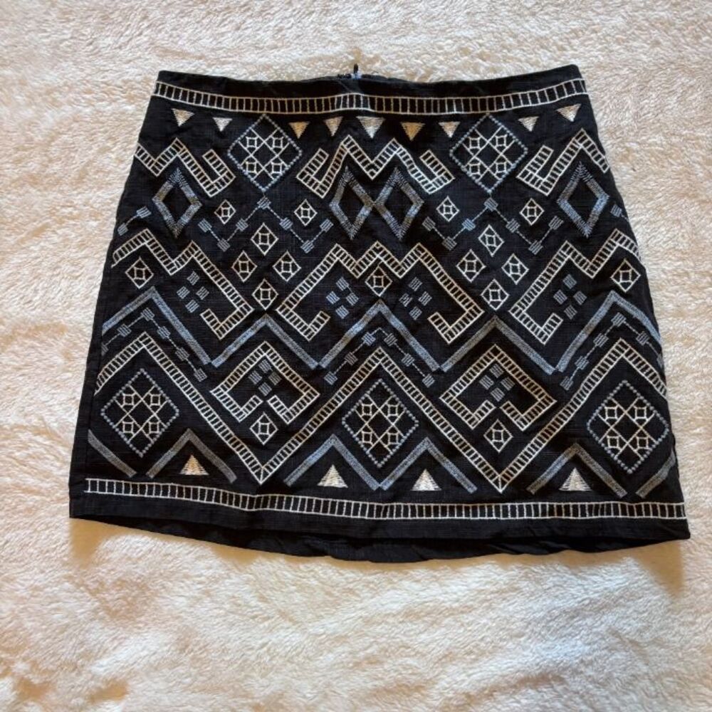 Charcoal Gray Geometric Print Mini Skirt